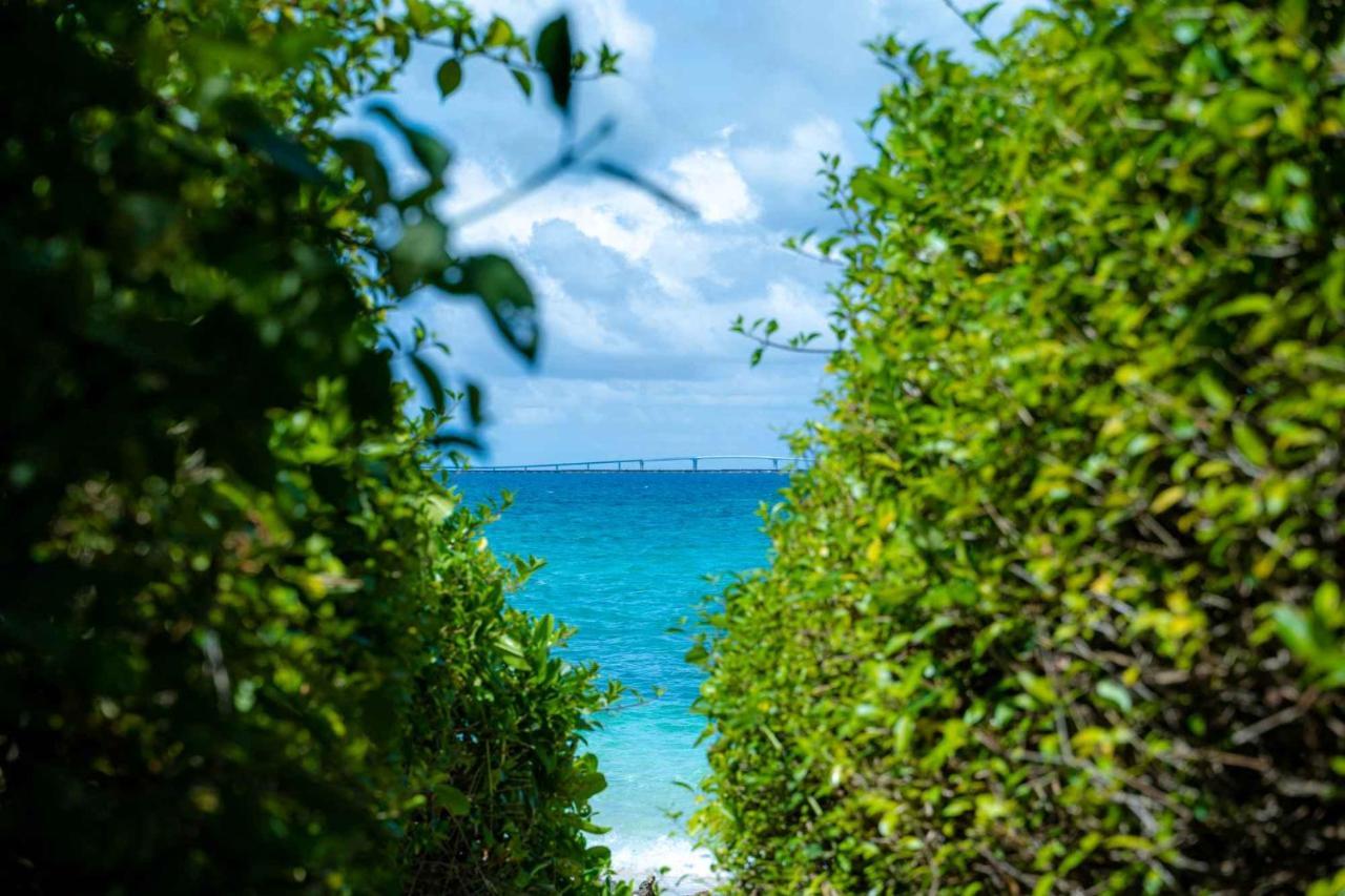 Crystal Villa Miyakojima Sunayama Beach Exterior photo